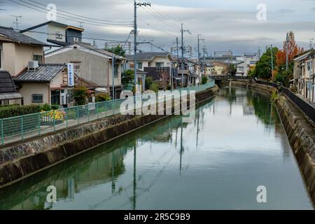 Via navigabile urbana a Kyoto, Giappone Foto Stock