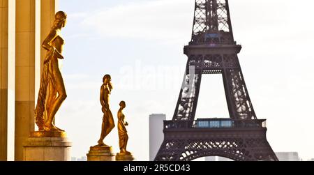 Il posto migliore a Parigi per avere una splendida vista sulla Torre Eiffel Trocadero Terrazza Foto Stock