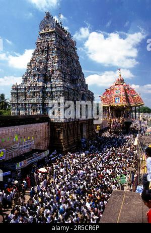 Festival dei carri tematici a Thiruvarur Tiruvarur, Tamil Nadu, India del Sud, India, Asia. Il più grande carro in India Foto Stock