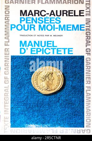 Meditazioni Libro di Marcus Aurelius Pensees.- Enchiridion di Epitteto (Manuel d'Épictète) Libro di Epicteto edizione francese Foto Stock
