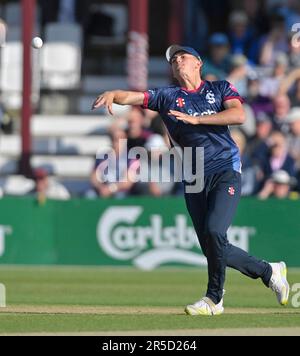 Northampton, Regno Unito. 02nd giugno, 2023. Northampton 2 giugno : durante il Vitality T20 Blast match tra Northamptonshire Steelbacks e LEICESTERSHIRE VOLPI al County Ground Northampton il 2 giugno 2023 Northampton Inghilterra . Credit: PATRICK ANTHONISZ/Alamy Live News Foto Stock