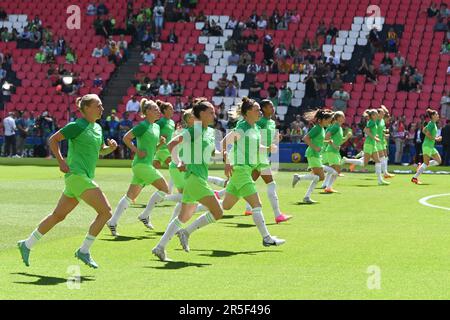 Eindhoven, Paesi Bassi. 03rd giugno, 2023. Calcio, Donne: Champions League, FC Barcelona - VfL Wolfsburg, knockout round, finale, Philips Stadium. I giocatori di Wolfsburg si stanno riscaldando. Credit: Swen Pförtner/dpa/Alamy Live News Foto Stock