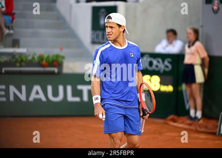 Parigi, Francia. 02nd giugno, 2023. Diego Schwartzman dell'Argentina durante il torneo di tennis French Open, Grand Slam il 2 giugno 2023 allo stadio Roland Garros di Parigi. Credit: Victor Joly/Alamy Live News Foto Stock