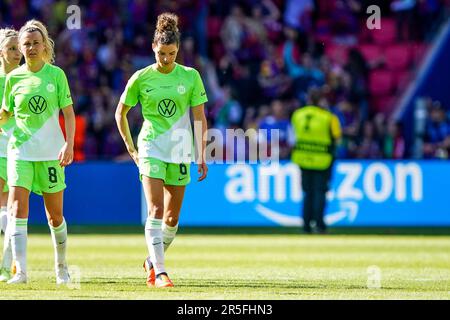 Eindhoven, Paesi Bassi. 03rd giugno, 2023. EINDHOVEN, PAESI BASSI - 3 GIUGNO: Dominique Janssen di VfL Wolfsburg sembra sconsolato durante la finale della UEFA Women's Champions League tra il FC Barcelona e VfL Wolfsburg allo stadio PSV il 3 giugno 2023 a Eindhoven, Paesi Bassi (Foto di Andre Weening/Orange Pictures) Credit: Orange Pics BV/Alamy Live News Foto Stock