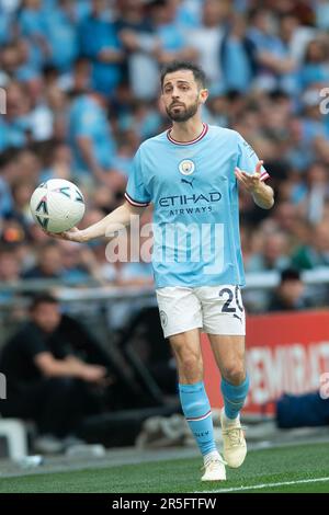 Londra, Regno Unito. 03rd giugno, 2023. Bernardo Silva di Manchester City durante la partita finale della fa Cup tra Manchester City e Manchester United al Wembley Stadium, Londra, Inghilterra il 3 giugno 2023. Foto di Salvio Calabrese. Solo per uso editoriale, licenza richiesta per uso commerciale. Non è utilizzabile nelle scommesse, nei giochi o nelle pubblicazioni di un singolo club/campionato/giocatore. Credit: UK Sports Pics Ltd/Alamy Live News Foto Stock