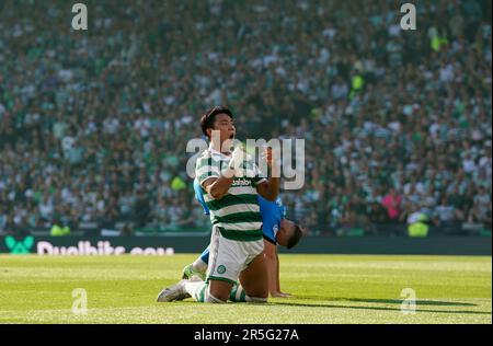 Oh Hyeon-gyu di Celtic reagisce dopo un’occasione mancata durante la finale della Scottish Cup ad Hampden Park, Glasgow. Data immagine: Sabato 3 giugno 2023. Foto Stock