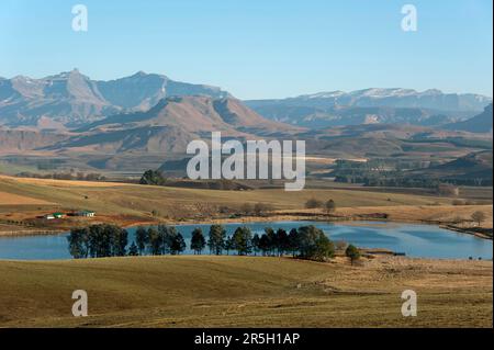 Montagne Drakensberg vicino a Underberg, Kwa Zulu Natal, Sud Africa, KwaZulu Natal Foto Stock