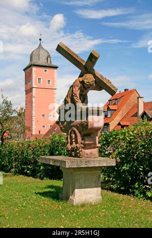 Statua di Gesù Cristo, muro della città, Klingentor, Ochsenfurt, Baviera, Stazioni della Croce, Germania Foto Stock