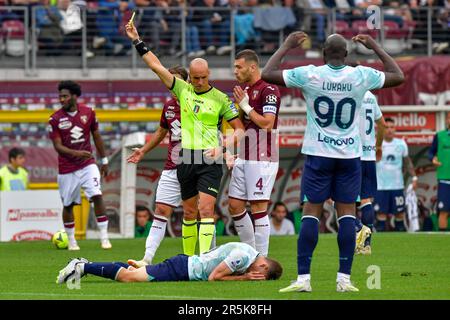 Torino, Italia. 03rd giugno, 2023. L'arbitro Michael Fabbri ha visto durante la Serie Un match tra Torino e Inter allo Stadio Olimpico di Torino. (Photo Credit: Gonzales Photo/Alamy Live News Foto Stock