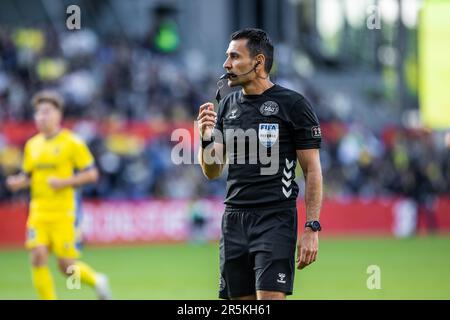 Broendby, Danimarca. 29th maggio 2023. Arbitro Sandi Putros visto durante la Superliga match 3F tra Broendby IF e FC Nordsjaelland allo Stadion di Broendby a Broendby. (Photo credit: Gonzales Photo - Dejan Obretkovic). Foto Stock