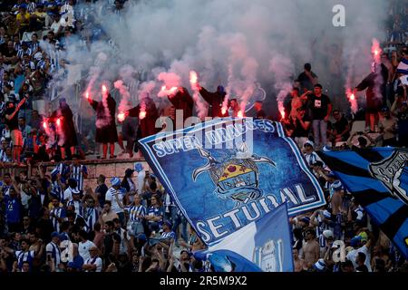 Oeiras, Portogallo. 4th giugno, 2023. I tifosi di PortoÃs durante la finale di Coppa del Portogallo tra il FC Porto e il SC Braga allo stadio nazionale Jamor di Oeiras, Portogallo, il 4 giugno 2023. (Credit Image: © Pedro Fiuza/ZUMA Press Wire) SOLO PER USO EDITORIALE! Non per USO commerciale! Credit: ZUMA Press, Inc./Alamy Live News Foto Stock