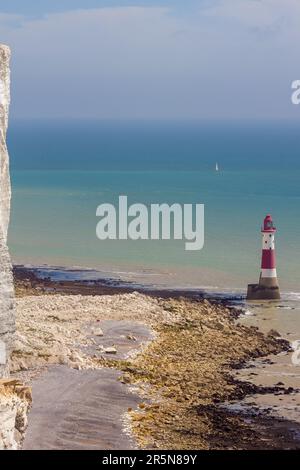 Testa BEACHEY, SUSSEX/UK - 11 maggio : il faro di Capo Beachey nel Sussex su 11 Maggio 2011 Foto Stock