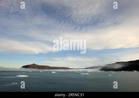 Iceberg e ghiacciai, Croker Bay, Devon Island, Nunavut, Canada, Devo, Croker Bay, Islanda Foto Stock