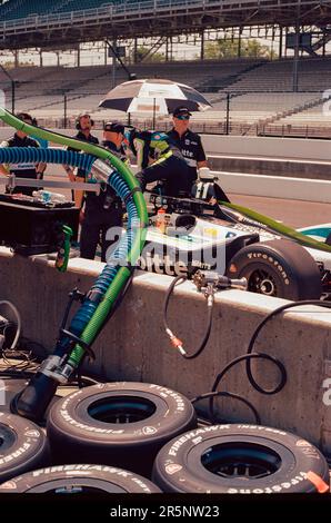 INDIANAPOLIS, INDIANA, STATI UNITI - 2023/05/22: Chip Ganassi Racing driver Takuma Sato (11) del Giappone pratiche per il 2023 Indy 500 al circuito automobilistico di Indianapolis a Indianapolis. (Foto di Jeremy Hogan/The Bloomingtonian) Foto Stock