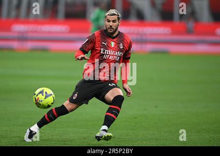 Milano, Italia. 04th giugno, 2023. Theo Hernandez (Milano) durante la 'Serie A' italiana tra Milano 3-1 Hellas Verona allo Stadio Giuseppe Meazza il 4 giugno 2023 a Milano. Credito: Maurizio Borsari/AFLO/Alamy Live News credito: AFLO Co.. Ltd./Alamy Live News Foto Stock