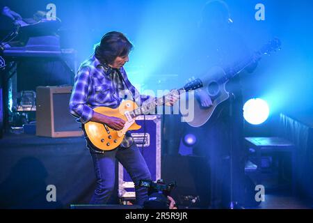 Parigi, Francia. 31st maggio, 2023. John Fogerty si esibisce presso la Seine musicale di Parigi il 31 maggio 2023. Foto di Christophe Meng ABACAPRESS.COM Credit: Abaca Press/Alamy Live News Foto Stock