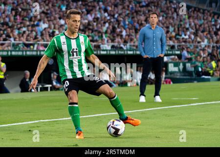 Siviglia, Spagna. 04th giugno, 2023. Sergio Canales in azione durante la Liga Santander 2022/2023 partita tra Real Betis e Valencia CF allo stadio Benito Villamarin. Punteggio finale; Real Betis 1:1 Valencia CF. Credit: SOPA Images Limited/Alamy Live News Foto Stock