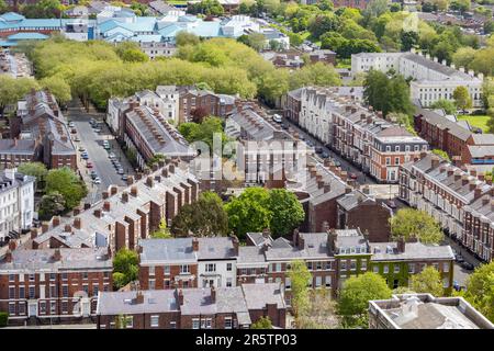 Liverpool, regno unito maggio, 16, 2023 case di mattoni terrazza a Liverpool, Inghilterra Foto Stock