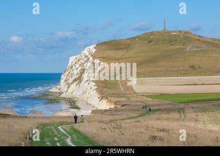 Escalles, Francia - 19 settembre 2022: Scogliere Cap Blanc-Nez vicino a Calais, in estate Foto Stock