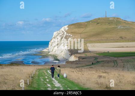 Escalles, Francia - 19 settembre 2022: Scogliere Cap Blanc-Nez vicino a Calais, in estate Foto Stock