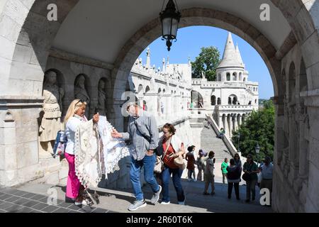 Budapest, Ungheria - 20 maggio 2023: Vista al bastione dei pescatori a Budapest sull'Ungheria Foto Stock