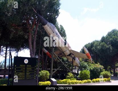 CF - 104 il jet del bombardiere Starfighter Hunter, originariamente realizzato dalla Lockheed Industries, è esposto al Museo militare di Istanbul, Turchia, Repubblica di Türkiye. Foto Stock