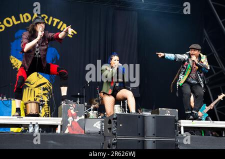 gogol bordello suona dal vivo al festival di slam dunk a nord di leeds uk, 28th maggio 2023, Foto Stock