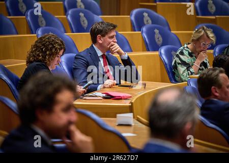 L'AIA - Jan Paternotte (D66) nel corso di un dibattito sulla relazione della commissione parlamentare d'inchiesta estrazione di gas naturale Groningen. ANP PHIL NIJHUIS olanda fuori - belgio fuori Foto Stock