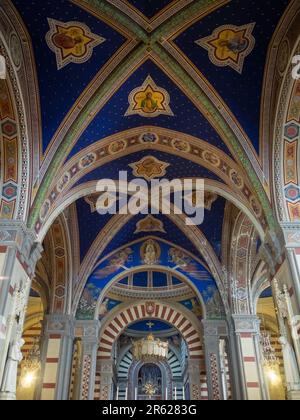 Interno della chiesa di Santa Margherita, Cortona Foto Stock