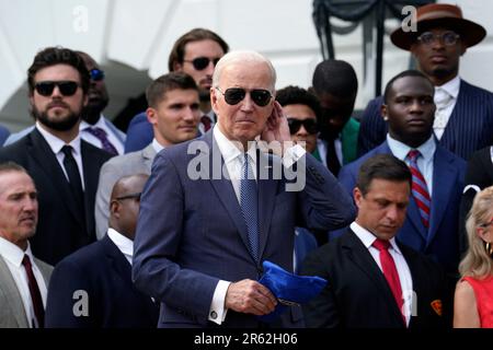 Washington, Stato di Vereinigte. 05th giugno, 2023. Il presidente degli Stati Uniti Joe Biden dà il benvenuto ai capi di Kansas City per celebrare la loro vittoria in Super Bowl LVII sul prato sud della Casa Bianca a Washington il 5 giugno 2023. Credito: Yuri Gripas/Pool tramite CNP/dpa/Alamy Live News Foto Stock