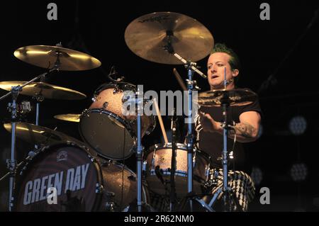 Milano Italia 2013-05-24: Tré Cool batterista del Green Day durante un concerto dal vivo all'Arena Fiera Rho Foto Stock