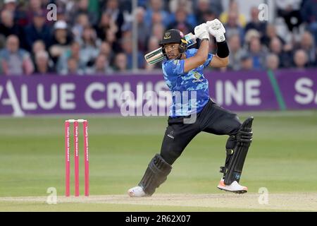 Tymal Mills in batting azione per Essex durante Essex Eagles vs Sussex Sharks, Vitality Blast T20 Cricket al Cloud County Ground il 6th giugno 2023 Foto Stock