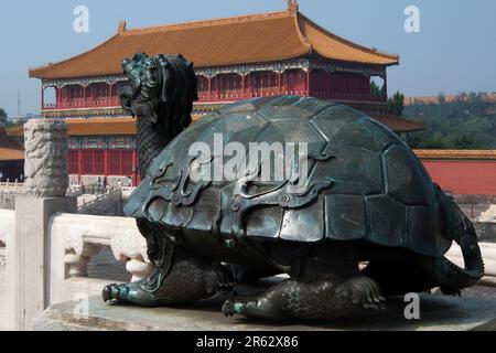 La Città Proibita fu costruita tra il 1406 e il 1420, ed era l'ex palazzo imperiale cinese e residenza invernale dell'Imperatore della Cina Foto Stock