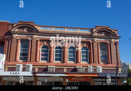 Il primo ufficio postale di Toowoomba, costruito nel 1914 all'angolo tra Ruthven e Russell Street a Toowoomba, Queensland, Australia. Qui, il Ruthven Str Foto Stock