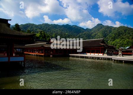 Santuario di Itsukushima Foto Stock