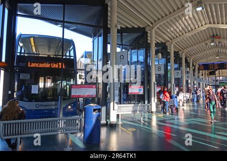 Stazione degli autobus di Lancaster, Damside Street, centro città di Lancaster, Lancashire, Inghilterra, REGNO UNITO, LA1 1HH Foto Stock