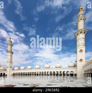 Grande moschea Sheikh Zayed ad Abu Dhabi, Emirati Arabi Uniti, Foto Stock