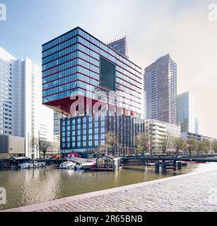 Rotterdam, Paesi Bassi - l'appartamento Red Apple e l'edificio a uso misto di KCAP Foto Stock