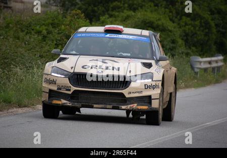 Olbia , Italia - 02-06-2023: WCR Rally Italia SARDEGNA STESSA VETTURA DI GARA Foto Stock