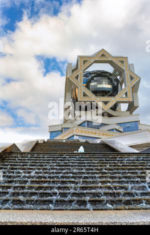 Ashgabat, Turkmenistan, oktober 10 2019, il Palazzo delle Nozze è un luogo di registro civile per le coppie. Foto Stock