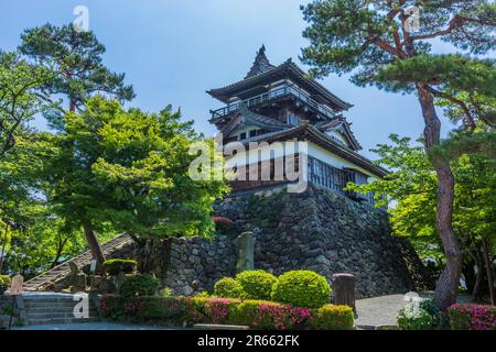 Castello di Maruoka all'inizio dell'estate Foto Stock