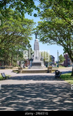 Monumento ai caduti nei giardini di Ashton, St Annes, Lancashire, Regno Unito Foto Stock