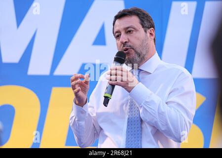 Termoli, Italia. 7th giugno, 2023. Matteo Salvini parla durante un raduno elettorale per le elezioni regionali del Molise a Termoli. (Credit Image: © Elena Vizzoca/SOPA Images via ZUMA Press Wire) SOLO PER USO EDITORIALE! Non per USO commerciale! Foto Stock