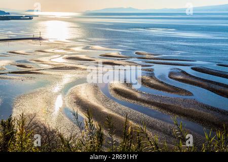 Modello di sabbia di Mikoshirai Beach e il mare Foto Stock