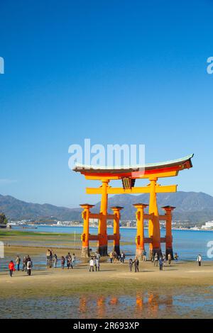 Otorii (porta Grande) di Miyajima Foto Stock