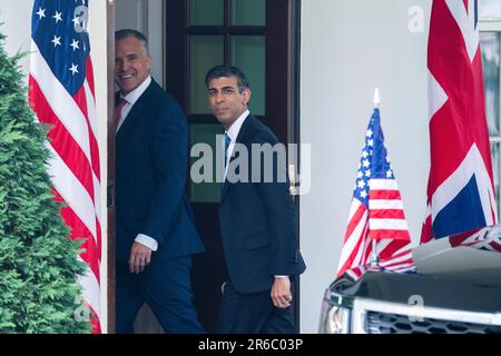 Washington, Stato di Vereinigte. 08th giugno, 2023. Il primo ministro britannico Rishi Sunak arriva alla Casa Bianca di Washington DC per un incontro con il presidente degli Stati Uniti Joe Biden, il 6 giugno 2023. Credit: Chris Kleponis/CNP/dpa/Alamy Live News Foto Stock