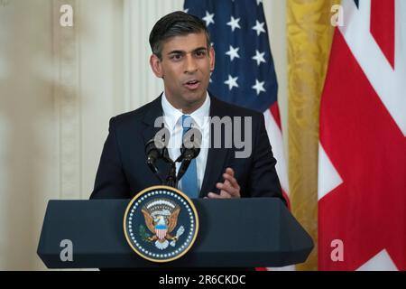 Washington, Stato di Vereinigte. 08th giugno, 2023. Il primo ministro britannico Rishi Sunak partecipa a una conferenza stampa con il presidente degli Stati Uniti Joe Biden alla Casa Bianca a Washington, DC, 8 giugno 2023. Credit: Chris Kleponis/CNP/dpa/Alamy Live News Foto Stock