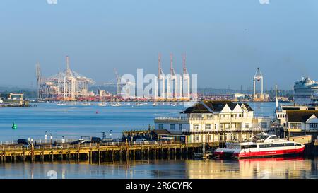 Southampton Passenger Terminal, Southampton, Hampshire, Inghilterra Foto Stock