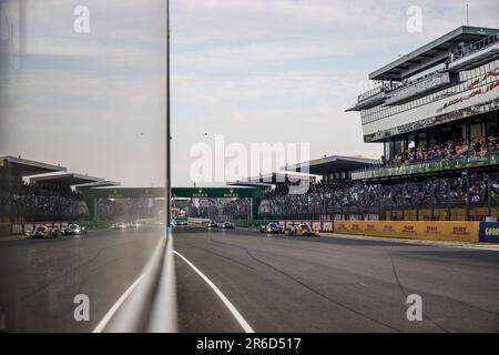 Le Mans, Francia. 08th giugno, 2023. Gara durante la strada per le Mans 2023 sul circuito des 24 Heures du Mans dal 7 al 9 giugno 2023 a le Mans, Francia - Foto Paulo Maria/DPPI Credit: DPPI Media/Alamy Live News Foto Stock