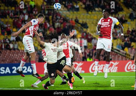 Bogota, Colombia. 08th giugno, 2023. Peruviana Universitario (0) V. Colombia Santa Fe (2) gruppo di fase match del CONMEBOL Libertadores, a Bogotà, Colombia 9 giugno 2023. Photo by: Sebastian Barros/Long Visual Press Credit: Long Visual Press/Alamy Live News Foto Stock